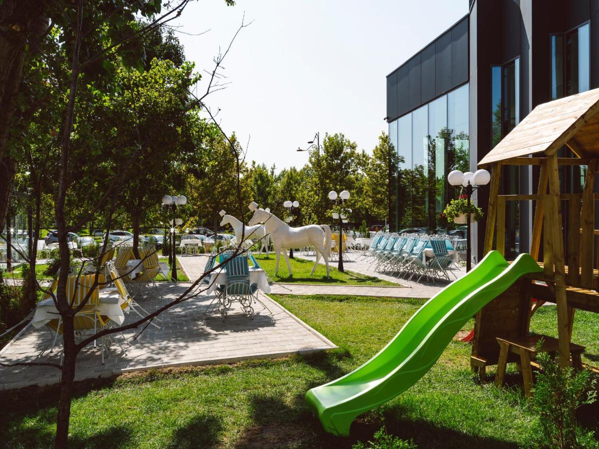 Union Pearl - City Center-Sky Bar At 12Th Floor Bucureşti Exterior foto